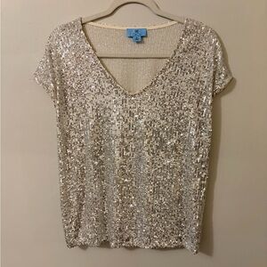 CeCe Silver Sequin V-Neck Short Sleeve Top
